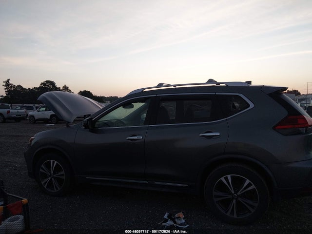 2017 Nissan Rogue Sl მანქანა იყიდება აუქციონზე, vin: JN8AT2MT4HW388018, აუქციონის ნომერი: 46097787