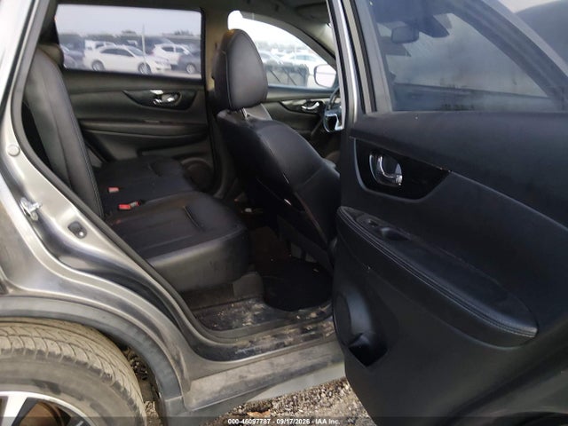 2017 Nissan Rogue Sl მანქანა იყიდება აუქციონზე, vin: JN8AT2MT4HW388018, აუქციონის ნომერი: 46097787