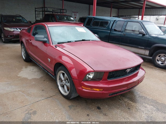 2009 Ford Mustang V6/v6 Premium მანქანა იყიდება აუქციონზე, vin: 1ZVHT80N795122260, აუქციონის ნომერი: 46097792