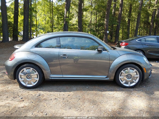 46097801 :رقم المزاد ، 3VWJD7AT5JM726779 vin ، 2018 Volkswagen Beetle 2.0t Se مزاد بيع