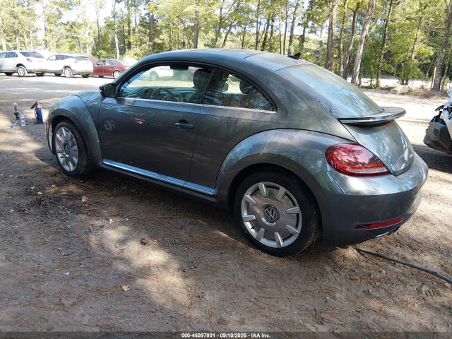 46097801 :رقم المزاد ، 3VWJD7AT5JM726779 vin ، 2018 Volkswagen Beetle 2.0t Se مزاد بيع