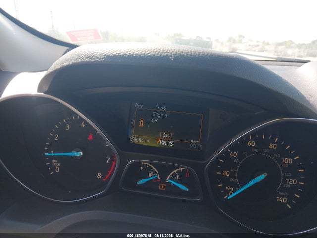 46097815 :رقم المزاد ، 1FMCU9GD5HUB05759 vin ، 2017 Ford Escape Se مزاد بيع