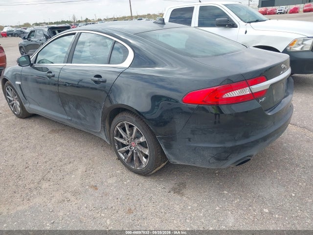 Jaguar Xf 2.0t Premium 2015 SAJWA0FS6FPU57834 Image 3