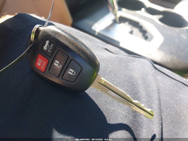 46097862 :رقم المزاد ، 4T1BF1FKXCU173376 vin ، 2012 Toyota Camry Le مزاد بيع