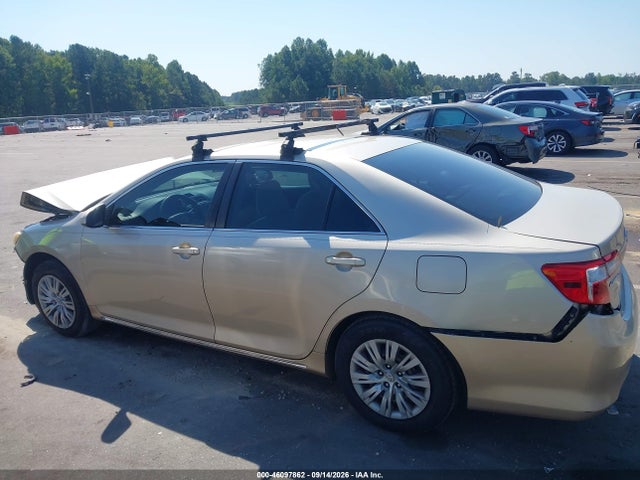 46097862 :رقم المزاد ، 4T1BF1FKXCU173376 vin ، 2012 Toyota Camry Le مزاد بيع