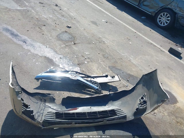 46097862 :رقم المزاد ، 4T1BF1FKXCU173376 vin ، 2012 Toyota Camry Le مزاد بيع