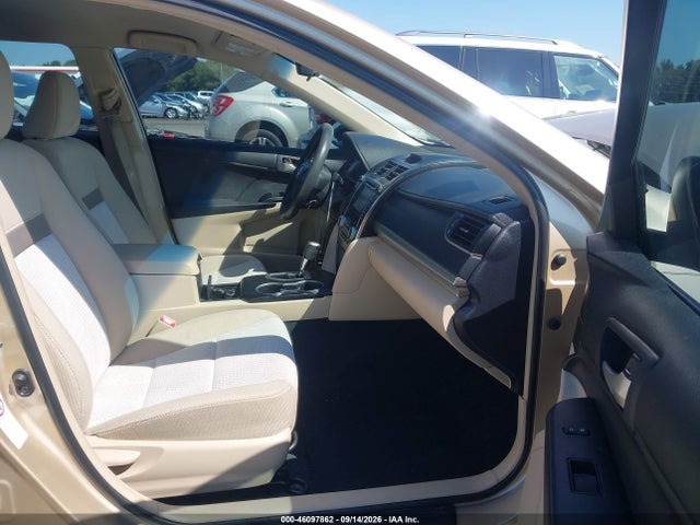 46097862 :رقم المزاد ، 4T1BF1FKXCU173376 vin ، 2012 Toyota Camry Le مزاد بيع