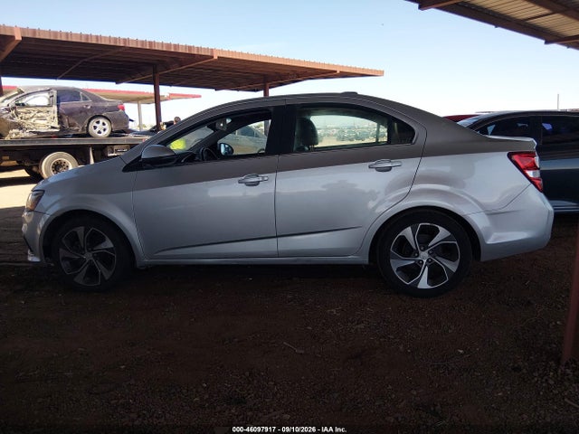 1G1JF5SBXJ4106618 Chevrolet Sonic Premier Auto
