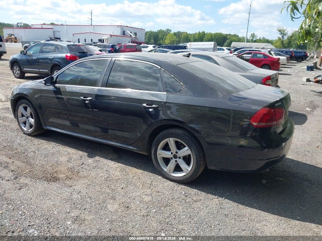 Продаж на аукціоні авто 2013 Volkswagen Passat 2.5l Se, vin: 1VWBP7A39DC017676, номер лоту: 46097918