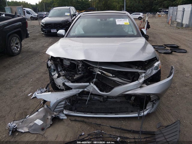2018 Toyota Camry Xle მანქანა იყიდება აუქციონზე, vin: 4T1B11HKXJU156098, აუქციონის ნომერი: 46097931