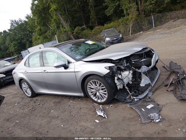 2018 Toyota Camry Xle მანქანა იყიდება აუქციონზე, vin: 4T1B11HKXJU156098, აუქციონის ნომერი: 46097931