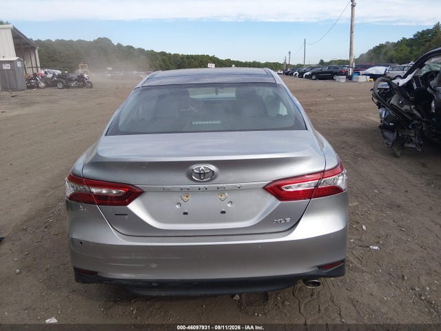 2018 Toyota Camry Xle მანქანა იყიდება აუქციონზე, vin: 4T1B11HKXJU156098, აუქციონის ნომერი: 46097931