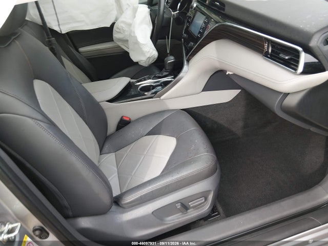 2018 Toyota Camry Xle მანქანა იყიდება აუქციონზე, vin: 4T1B11HKXJU156098, აუქციონის ნომერი: 46097931