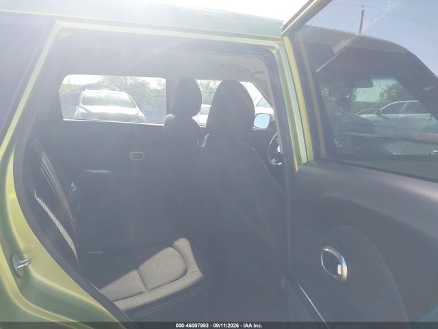 46097993 :رقم المزاد ، KNDJP3A57G7874228 vin ، 2016 Kia Soul + مزاد بيع