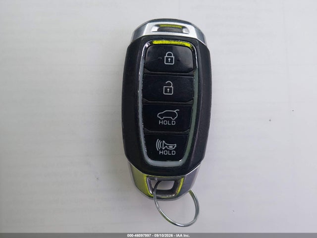 Продажа на аукционе авто 2019 Hyundai Santa Fe Ultimate 2.0t, vin: 5NMS5CAAXKH101777, номер лота: 46097997