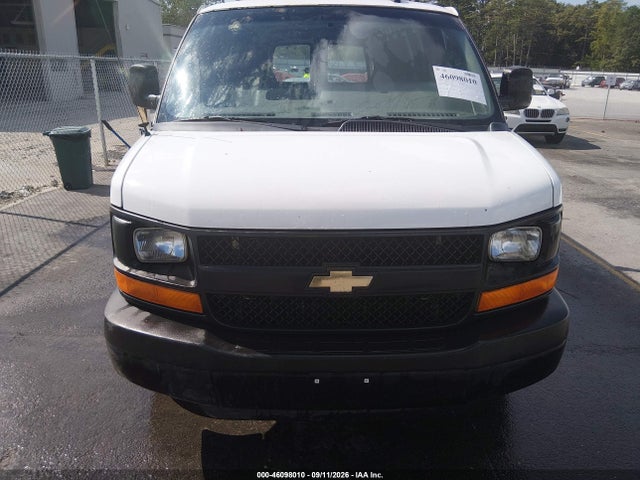 46098010 :رقم المزاد ، 1GCWGAFF8G1132130 vin ، 2016 Chevrolet Express 2500 Work Van مزاد بيع