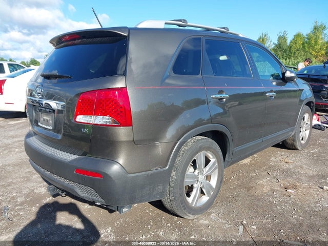 Продажа на аукционе авто 2013 Kia Sorento Ex, vin: 5XYKU3A66DG329383, номер лота: 46098023