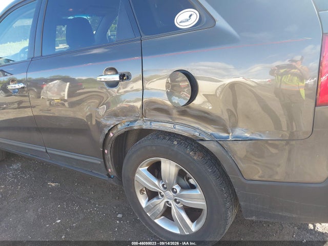 Продажа на аукционе авто 2013 Kia Sorento Ex, vin: 5XYKU3A66DG329383, номер лота: 46098023