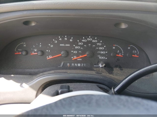 Продаж на аукціоні авто 2004 Ford E-250 Commercial/recreational, vin: 1FTNE24WX4HA55595, номер лоту: 46098037