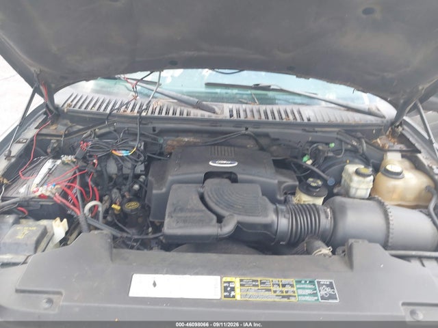 Продаж на аукціоні авто 2003 Ford Expedition Xlt, vin: 1FMPU16LX3LB26102, номер лоту: 46098066