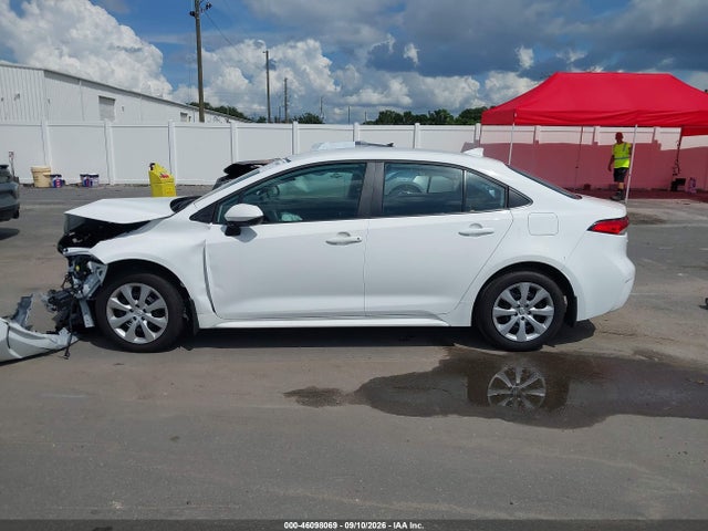 2025 Toyota Corolla Le მანქანა იყიდება აუქციონზე, vin: 5YFB4MDE7SP334738, აუქციონის ნომერი: 46098069