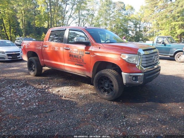 46098102 :رقم المزاد ، 5TFHY5F19HX652949 vin ، 2017 Toyota Tundra Limited 5.7l V8 مزاد بيع