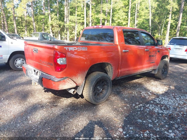 2017 Toyota Tundra Limited 5.7l V8 მანქანა იყიდება აუქციონზე, vin: 5TFHY5F19HX652949, აუქციონის ნომერი: 46098102