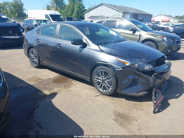 2024 Kia Forte Gt-line მანქანა იყიდება აუქციონზე, vin: 3KPF54AD4RE803869, აუქციონის ნომერი: 46098116