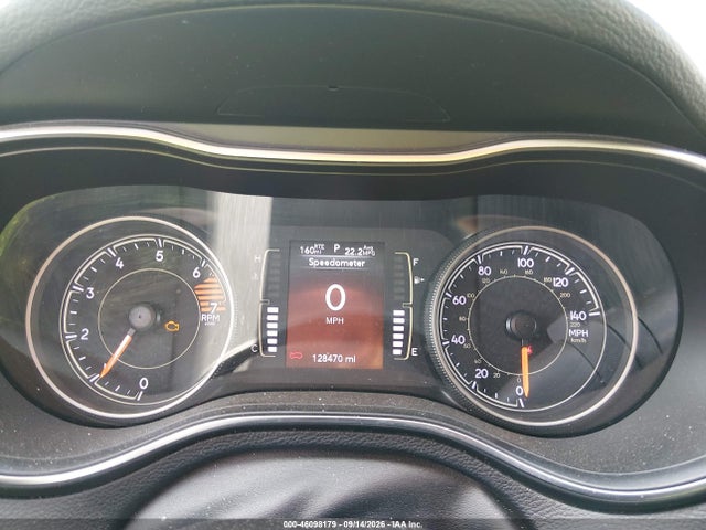 Продажа на аукционе авто 2019 Jeep Cherokee Latitude Fwd, vin: 1C4PJLCB9KD438859, номер лота: 46098179