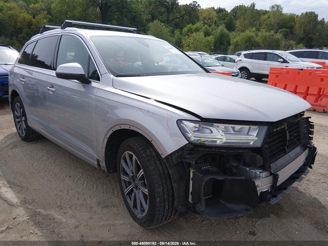 2017 Audi Q7 3.0t Premium მანქანა იყიდება აუქციონზე, vin: WA1LAAF78HD018586, აუქციონის ნომერი: 46098192