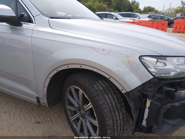 2017 Audi Q7 3.0t Premium მანქანა იყიდება აუქციონზე, vin: WA1LAAF78HD018586, აუქციონის ნომერი: 46098192