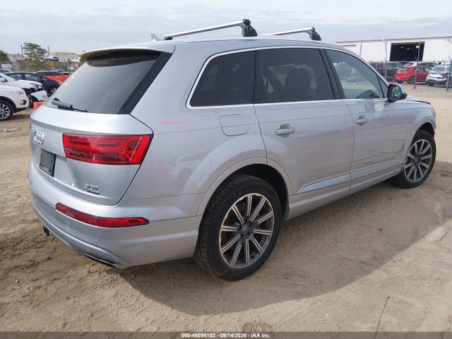 2017 Audi Q7 3.0t Premium მანქანა იყიდება აუქციონზე, vin: WA1LAAF78HD018586, აუქციონის ნომერი: 46098192