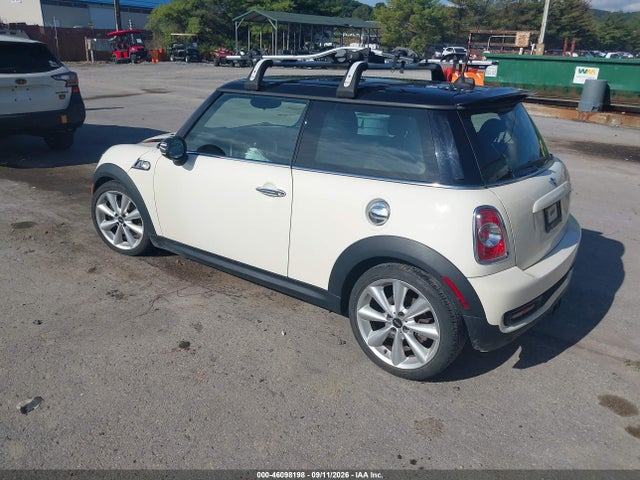 Продаж на аукціоні авто 2012 Mini Cooper S, vin: WMWSV3C57CTY29134, номер лоту: 46098198