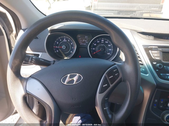 Продаж на аукціоні авто 2016 Hyundai Elantra Se, vin: 5NPDH4AE8GH774425, номер лоту: 46098200
