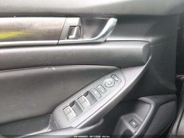 2018 Honda Accord Sport მანქანა იყიდება აუქციონზე, vin: 1HGCV1F34JA174687, აუქციონის ნომერი: 46098203