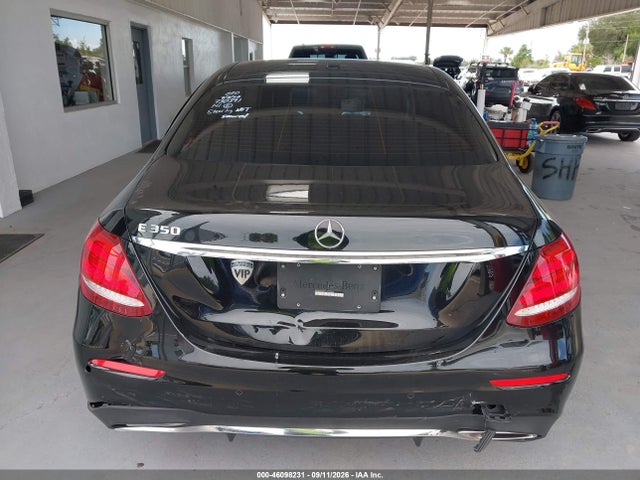 2020 Mercedes-benz E 350 მანქანა იყიდება აუქციონზე, vin: WDDZF8DB7LA752301, აუქციონის ნომერი: 46098231