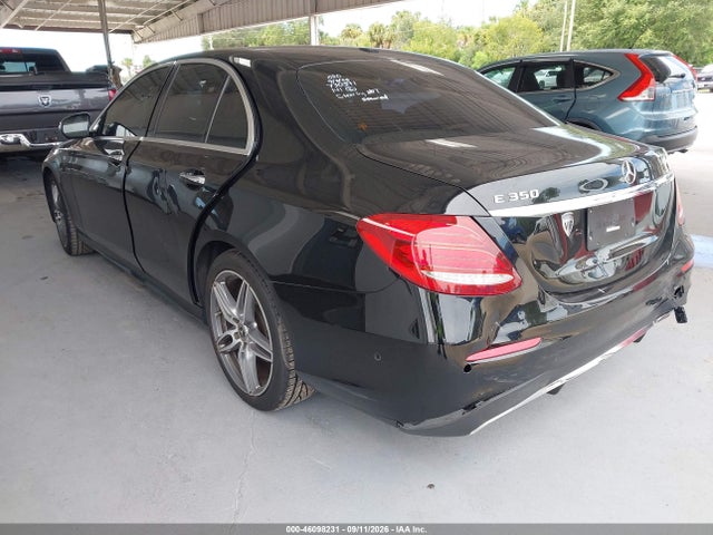 2020 Mercedes-benz E 350 მანქანა იყიდება აუქციონზე, vin: WDDZF8DB7LA752301, აუქციონის ნომერი: 46098231