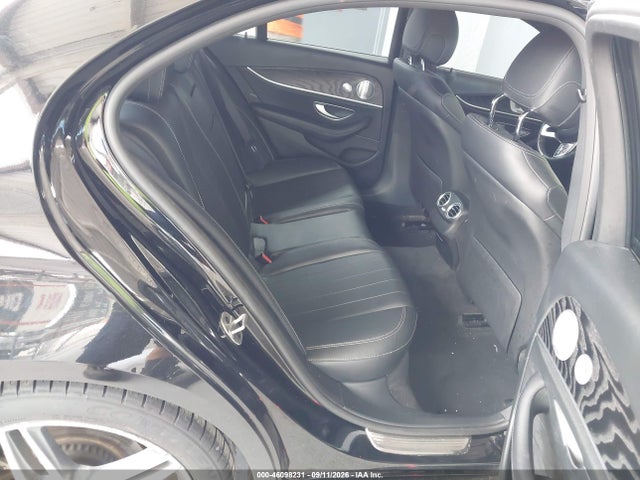 2020 Mercedes-benz E 350 მანქანა იყიდება აუქციონზე, vin: WDDZF8DB7LA752301, აუქციონის ნომერი: 46098231