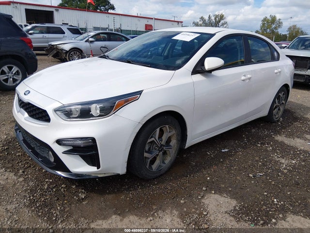 Продажа на аукционе авто 2021 Kia Forte Lxs, vin: 3KPF24AD3ME308810, номер лота: 46098237