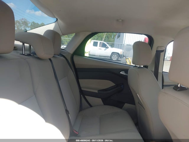 2016 Ford Focus Se მანქანა იყიდება აუქციონზე, vin: 1FADP3F2XGL207100, აუქციონის ნომერი: 46098243