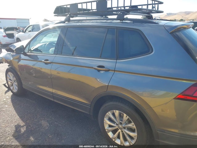 3VV0B7AX8KM111699 Volkswagen Tiguan 2.0t S