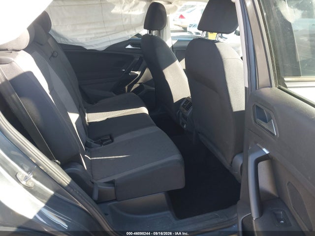 3VV0B7AX8KM111699 Volkswagen Tiguan 2.0t S