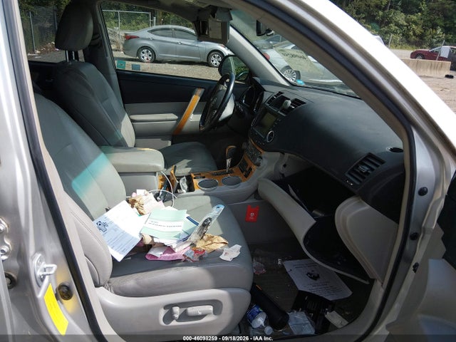 46098259 :رقم المزاد ، JTEEW44A682021655 vin ، 2008 Toyota Highlander Hybrid Limited مزاد بيع