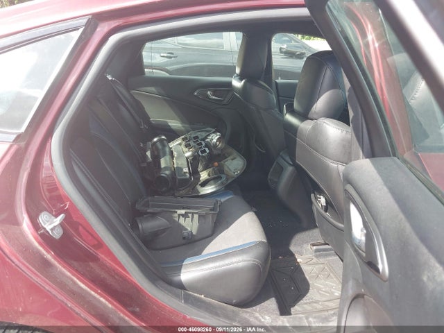 Продаж на аукціоні авто 2015 Chrysler 200 S, vin: 1C3CCCBG3FN518152, номер лоту: 46098260
