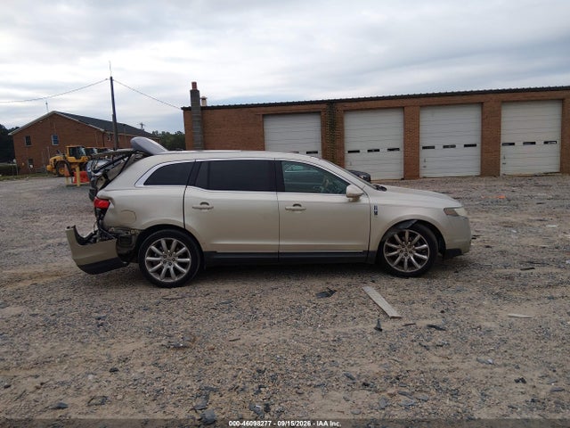 46098277 :رقم المزاد ، 2LMHJ5FR1ABJ20232 vin ، 2010 Lincoln Mkt مزاد بيع