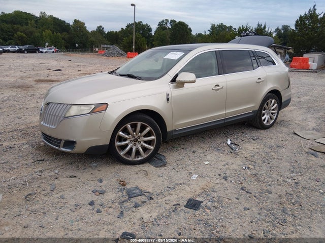 46098277 :رقم المزاد ، 2LMHJ5FR1ABJ20232 vin ، 2010 Lincoln Mkt مزاد بيع
