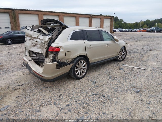 46098277 :رقم المزاد ، 2LMHJ5FR1ABJ20232 vin ، 2010 Lincoln Mkt مزاد بيع