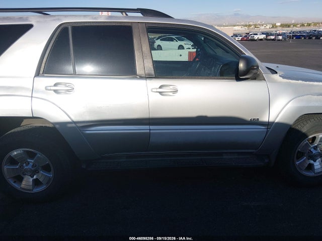 46098286 :رقم المزاد ، JTEZU14R058027908 vin ، 2005 Toyota 4runner Sr5 V6 مزاد بيع