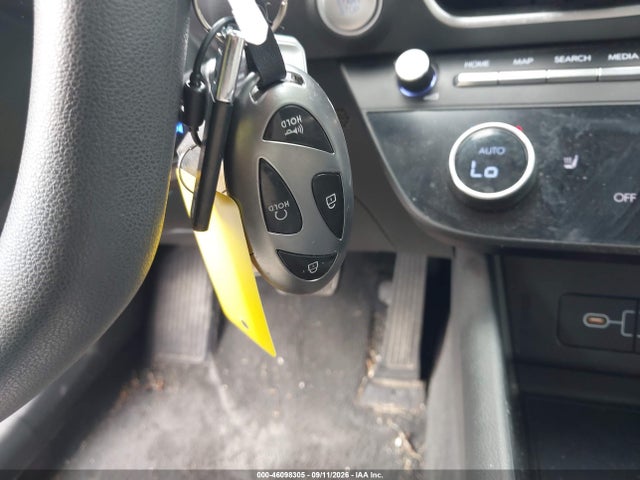 2025 Hyundai Elantra Sel Convenience მანქანა იყიდება აუქციონზე, vin: KMHLS4DGXSU985856, აუქციონის ნომერი: 46098305