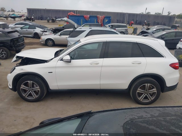WDC0G5EB9KF633660 Mercedes-Benz Glc 350e 4matic